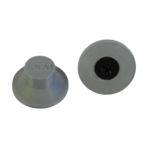 tape deck spool retainers
